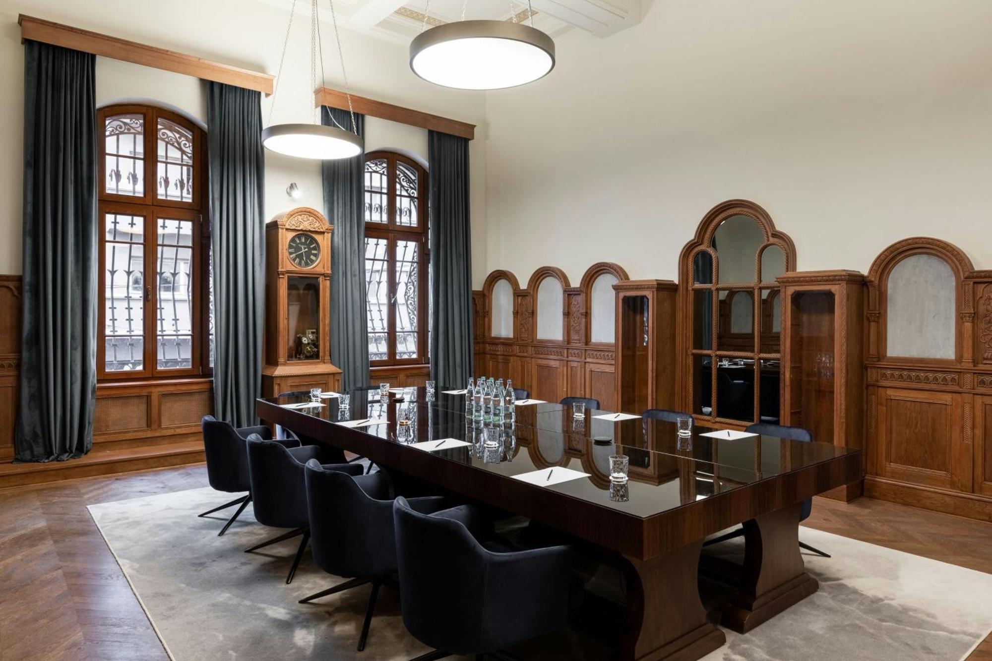 The Marmorosch Bucharest, Autograph Collection Hotell Eksteriør bilde The boardroom of the Swiss National Bank